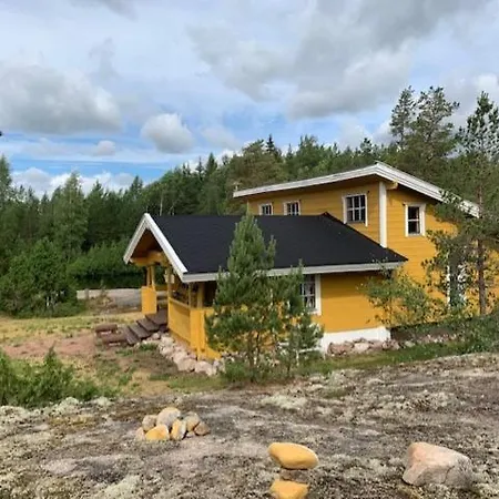 Ferienhaus Luxury With Private Vehmaa