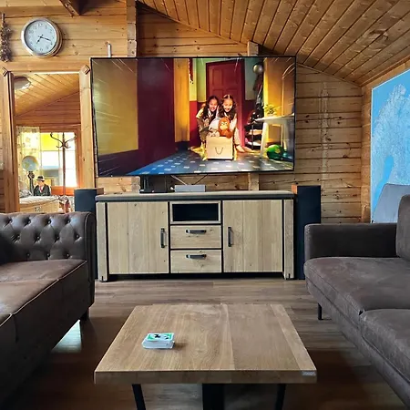 Luxury With Private *