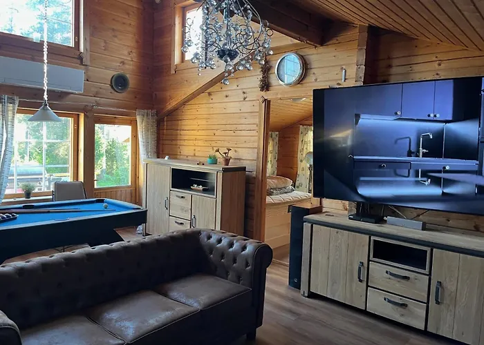 Luxury With Private Hébergement de vacances