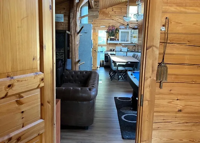 別荘 Luxury With Private Vehmaa