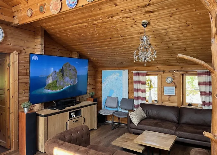 Luxury With Private *